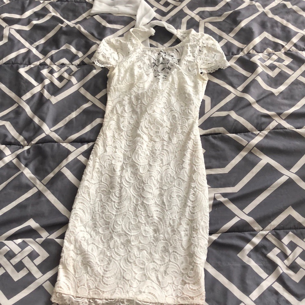 White lace formal dress